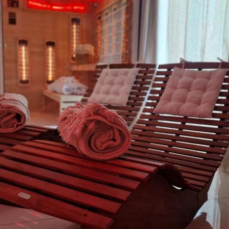 זיילונה גאורה Spa Love Ceglana 1 A Sauna,,Jaccuzi Dla Dwojga Na Wylacznosc מראה חיצוני תמונה